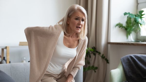 Ryggskott: Symptom, den akuta fasen, behandling, vård + test